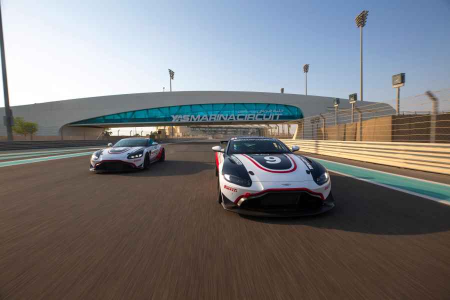 Yas Marina Circuit: Fahrerlebnis im Aston Martin GT4