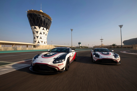 Abu Dhabi: Experiencia de conducción del Aston Martin GT4