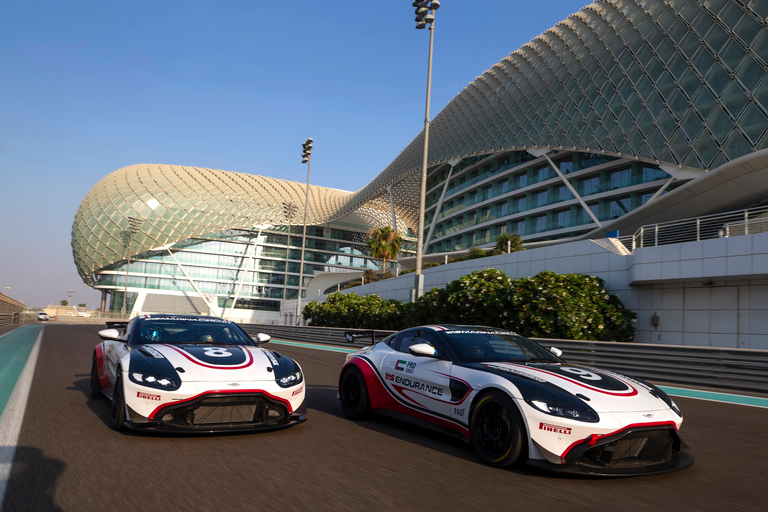 Abu Dhabi: Aston Martin GT4 Fahrerlebnis