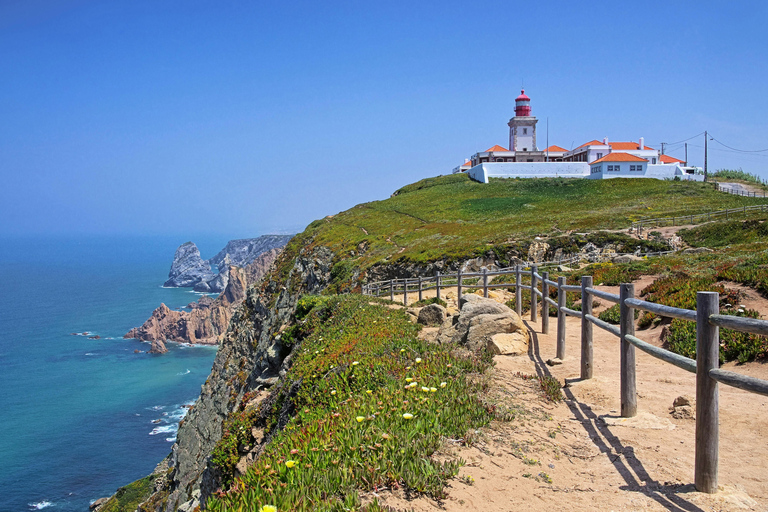Lisbon: Half-Day Group Tour Pena Palace and Cape Roca Hotel EN