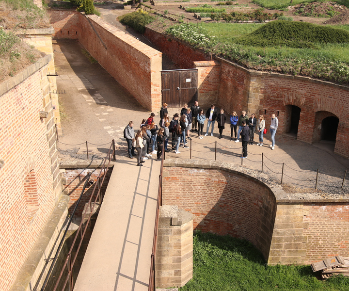 Memoriale di Terezin: biglietto d'ingresso combinato w. Tour guidato a piedi