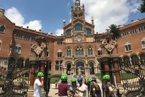 Barcelona: 1,5-godzinna wycieczka krajoznawcza na rowerze elektrycznymBarcelona: 1,5-Hour zwiedzanie przez elektryczny rower