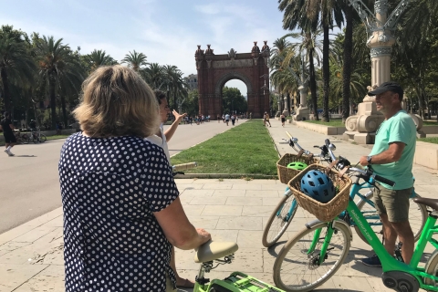 Barcelona: 1,5-stündige Sightseeing-Tour mit Elektrofahrrad