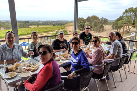 Mclaren Vale Hills Vines and Wines Bike Tour z Adelajdy