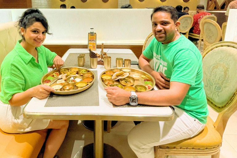 En kunglig indisk matupplevelse i Mumbai – obegränsad mat