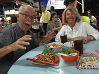 Penang, Georgetown Foodie Walking Tour mit einem Cocktail - Hizvo