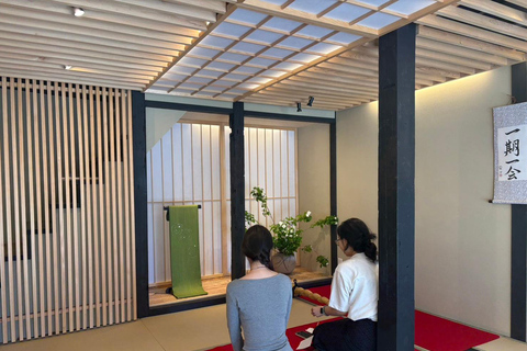 Kyoto: Okada Japanese Tea Ceremony with Matcha and Sweets