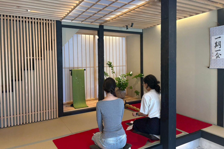 Kyoto: Okada Japanese Tea Ceremony with Matcha and Sweets