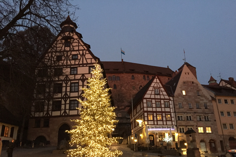 Nuremberg: Christmas City Culinary TourTour in German