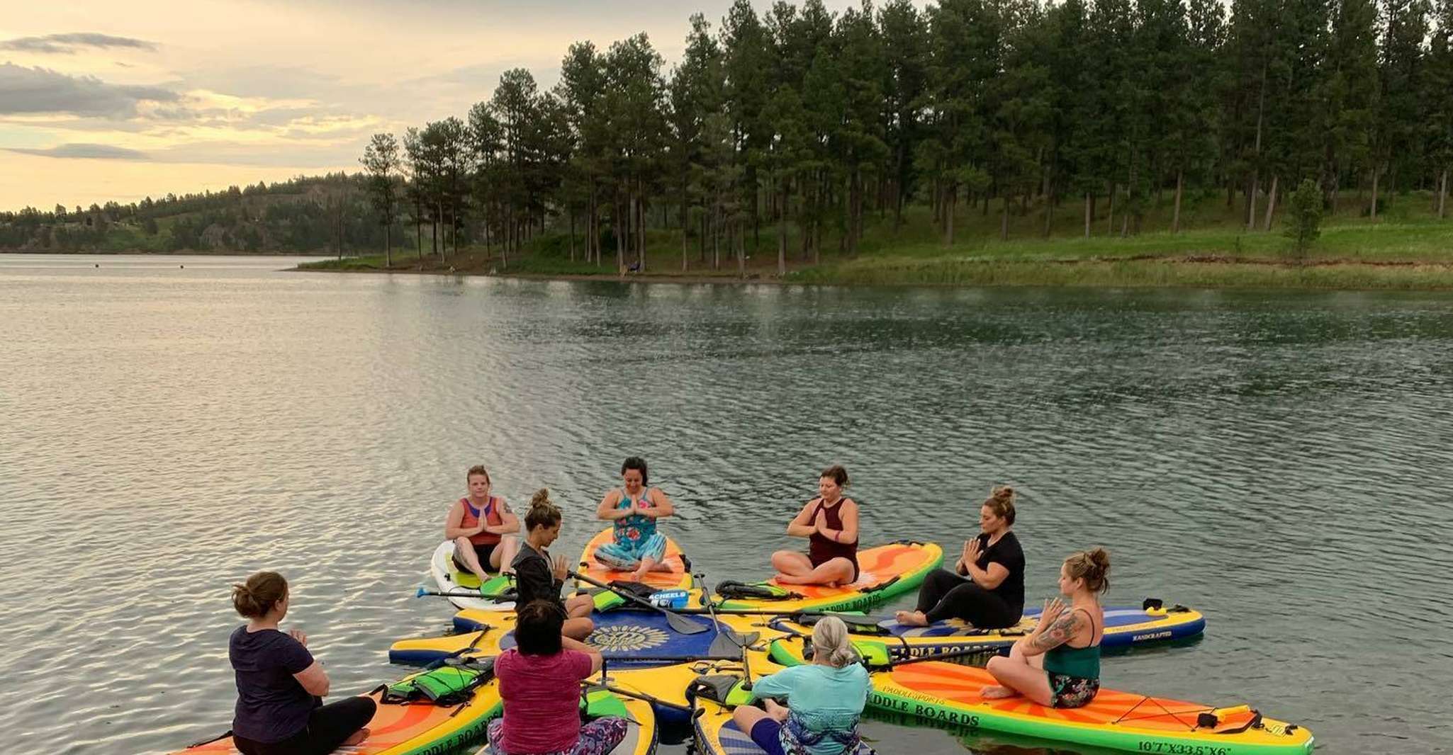 Pactola Lake, Private Kayak or Paddleboard Experience - Hizvo