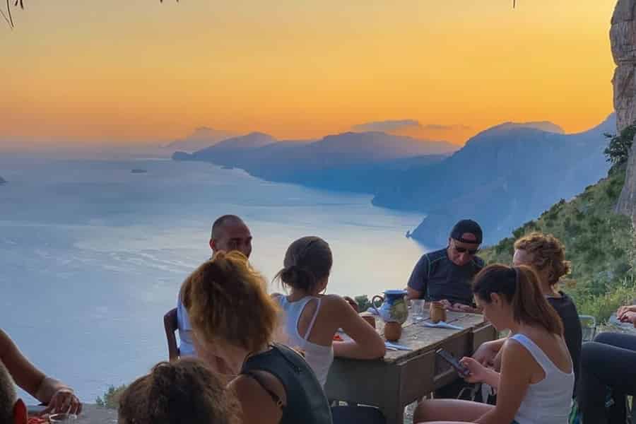 Neapel: Wanderung auf dem Pfad der Götter mit erfahrenem ortskundigen Guide. Foto: GetYourGuide