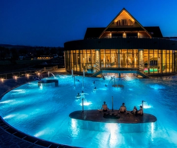 Krakow: Thermal Baths Evening Experience