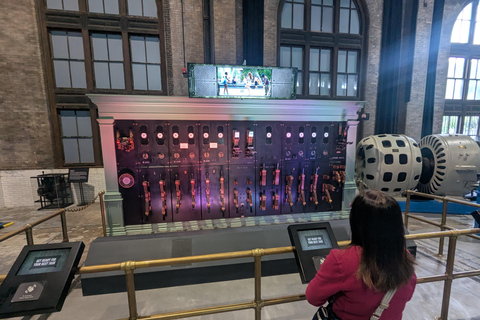 Niagara Falls Day Tour with Boat, Power Station & Tunnel