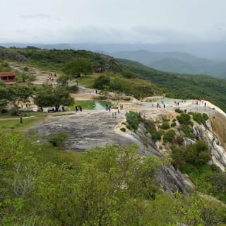 Z Oaxaca: wodospady Hierve el Agua i fabryka Mezcal