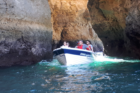 Lagos: Ponta da Piedade Grotto 1-godzinna wycieczka z lokalnym przewodnikiemLagos: Ponta da Piedade Grotto Tour z lokalnym przewodnikiem