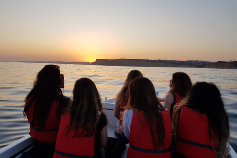 Lagos: Tour guidato di Ponta da Piedade al tramontoTour di gruppo condiviso