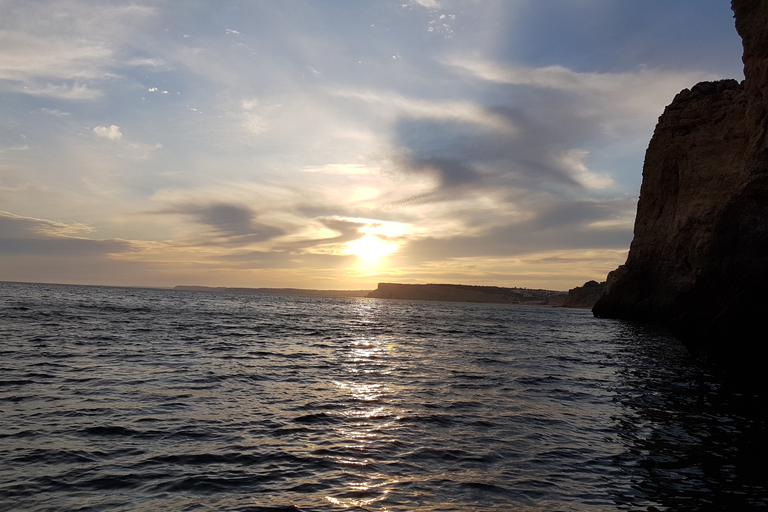 Lagos: Excursión guiada al atardecer por Ponta da PiedadeVisita en grupo compartido