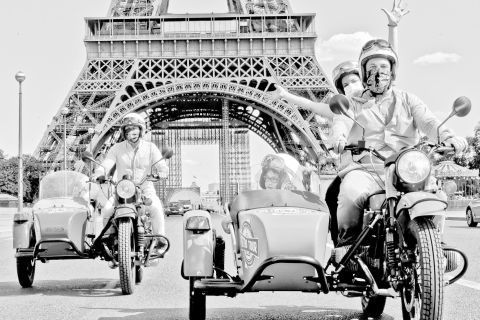 Paris: Private, Tailor made, Guided Tour on Vintage Sidecar