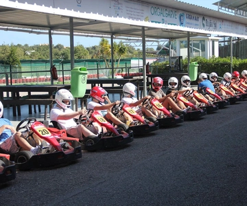 Algarve: Go-Kart Experience in Karting Almancil Family Park
