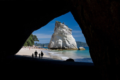 Cathedral Cove, Hot Water Beach, Coromandel Tour ex Auckland
