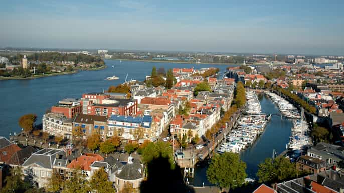 dordrecht walking tour the oldest city in the netherlands