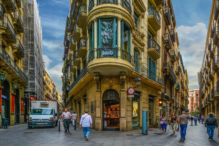 Barcelona Highlights: Half-Day Private Van Tour Half-Day Private Van Tour