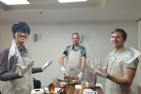 Busan : Cours de cuisine traditionnelle coréenne en petit groupe