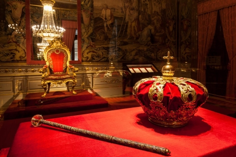 Madrid: visita guiada al Palacio RealMadrid: visita guiada al Palacio Real en español