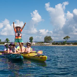 Navarino Bay: Mer melonta lounaalla