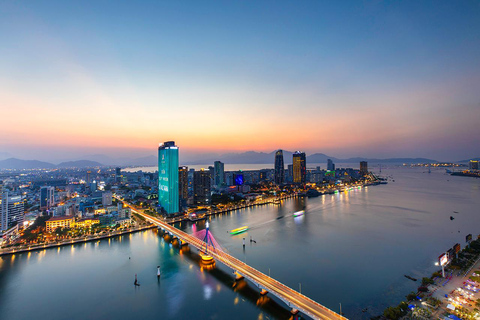 Da Nang: avondtour met drankje in Rooftop Bar en dinerPrivérondleiding