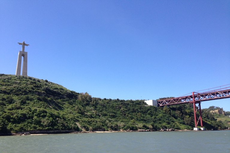 Lizbona: Rejs żółtą łodzią po rzece TagLizbona: rejs łodzią Yellow Boat po Tagu