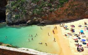 Peniche: Berlengas Island Trip, Hiking and Cave Tour