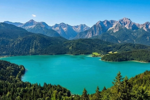 Start Munich-Motorcycle Tour 5 Bavarian lakes