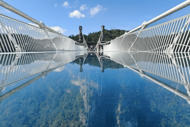 Zhangjiajie Glass Bridge & Tea Picking Small Group Day Trip