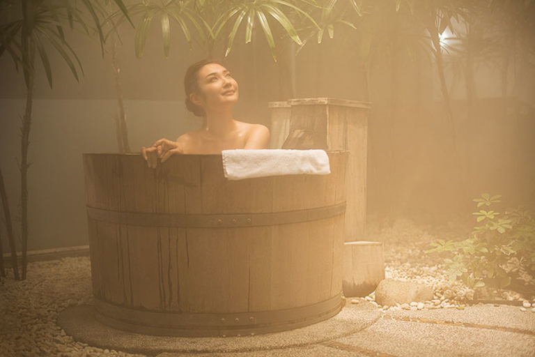 Bangkok: pass per le terme termali di Yunomori Sukhumvit Onsen