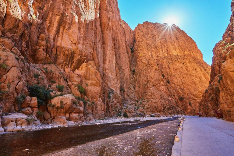 De Fes a Marrakech: Excursão de 3 dias pelo desertoFes a Marrakech: excursão de 3 dias no deserto