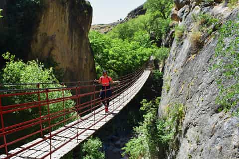 Granada: Los Cahorros de Monachil Canyon Hiking Tour