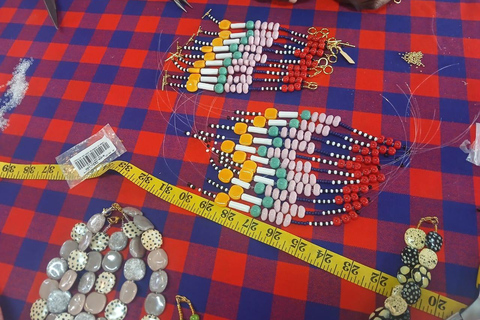 Nairobi: Beads Factory Tour with Pickup & Coffee