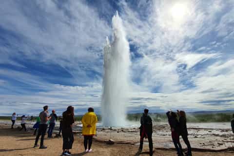 Reykjavik: Golden Circle, Kerid Crater, & Blue Lagoon Tour