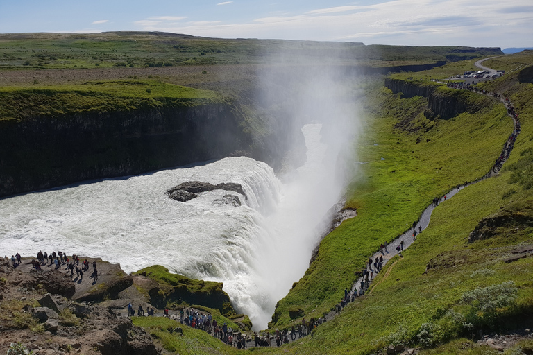 Da Reykjavík: tour al Circolo d&#039;Oro, cratere Kerið e Laguna Blu9:00 Partenza - Ingresso Comfort