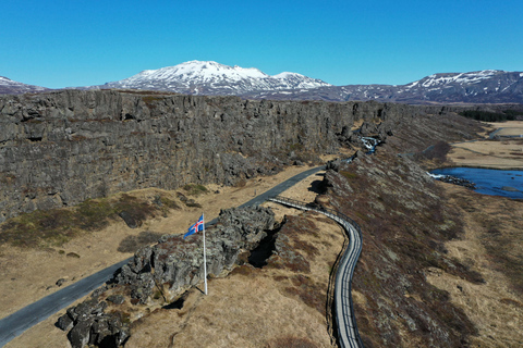 Reykjavik: visite du cercle d'or, du cratère Kerid et du lagon bleuDepuis Reykjavik : cercle d'or, cratère Kerid et lagon bleu