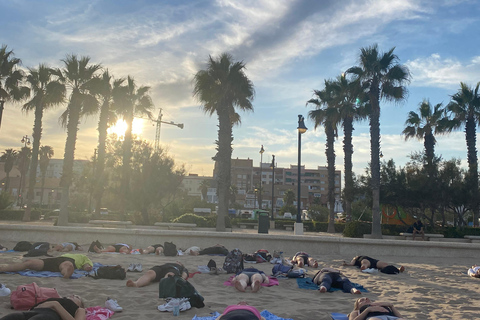 Jávea: Playa de L'Arenal - Morning Beach Yoga Class