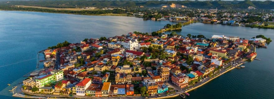 NAVETTE ENTRE PALENQUE ET FLORES