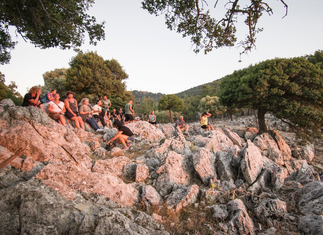 Rhodos: Profitis Ilias guidet vandretur ved solnedgang