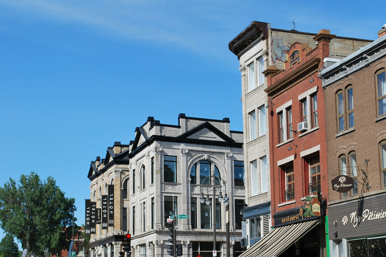 Montréal: Day Trip along the Chemin du Roy to Trois-Rivières Group Tour in English/French