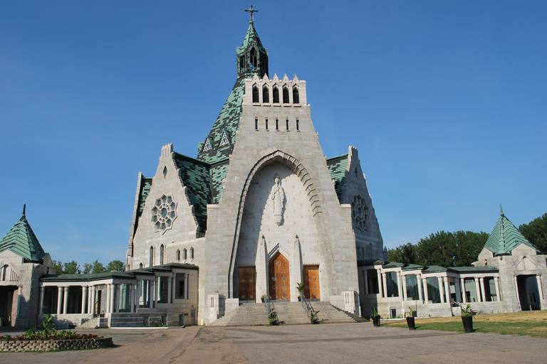 Montréal: Day Trip along the Chemin du Roy to Trois-Rivières Group Tour in English/French