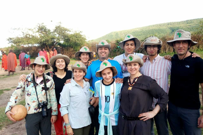 Arusha: Safari de lujo de 2 días por el Serengeti