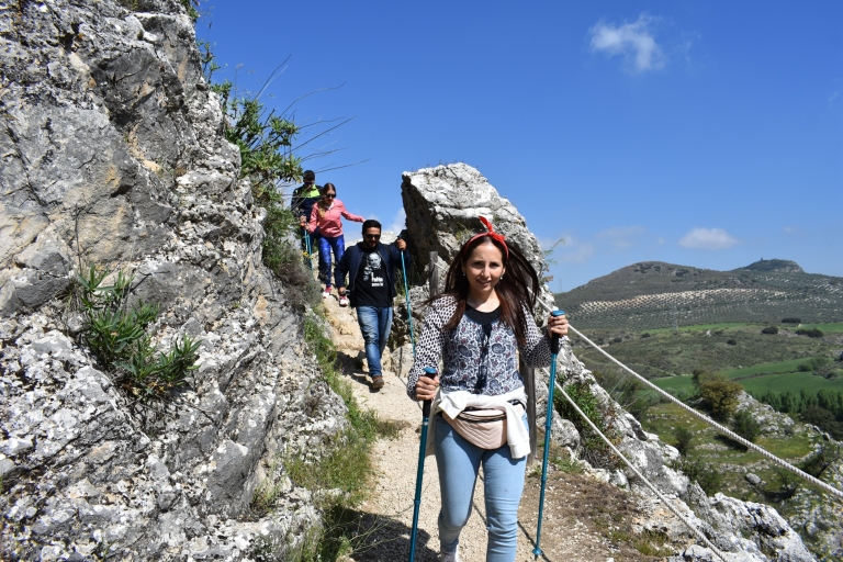 Granada: Gollizno Route & Velillos River Guided Hike