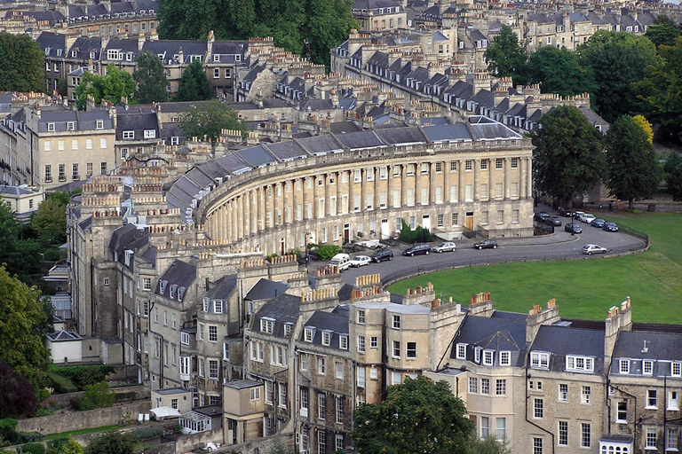 Vanuit Londen: dag met zonsopgang Stonehenge, Bath & LacockVanuit London: dag met zonsopgang Stonehenge, Bath & Lacock