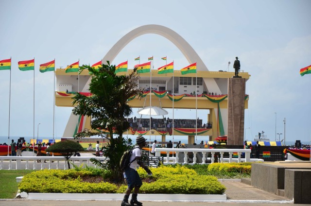 Visit Accra Guided City Tour with Lunch in Accra